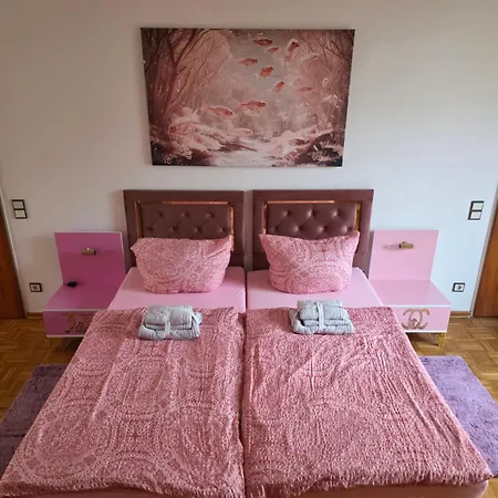 Pink Moment * אולדנבורג